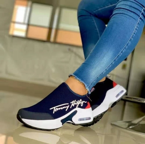 Tommy Hilfiger Ladies Walking Sneakers