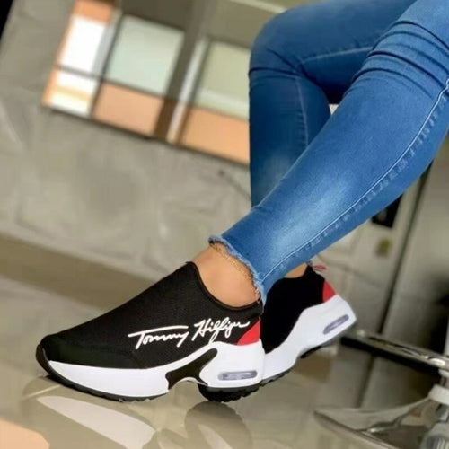 Tommy Hilfiger Ladies Walking Sneakers