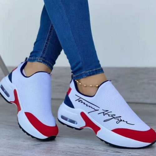 Tommy Hilfiger Ladies Walking Sneakers